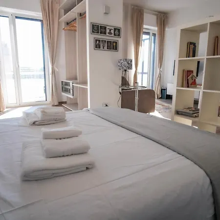 公寓 Rossani Suites&aparts 巴里