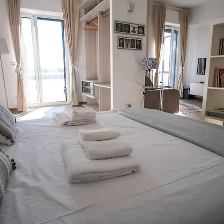 Rossani Suites&aparts * Барі
