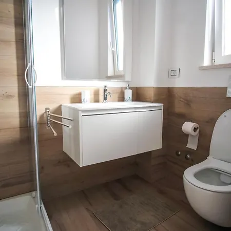 아파트 Rossani Suites&aparts