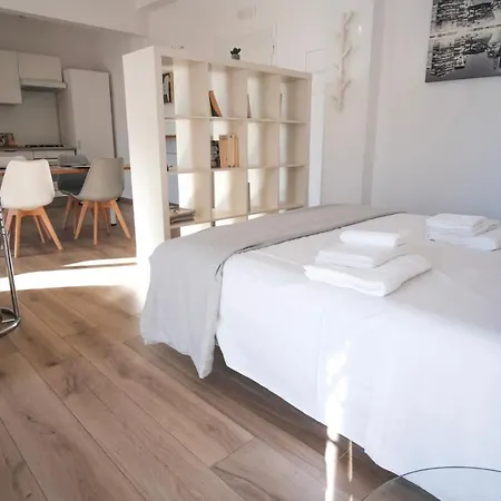 Rossani Suites&aparts * Барі