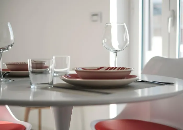 Rossani Suites&aparts 公寓 *